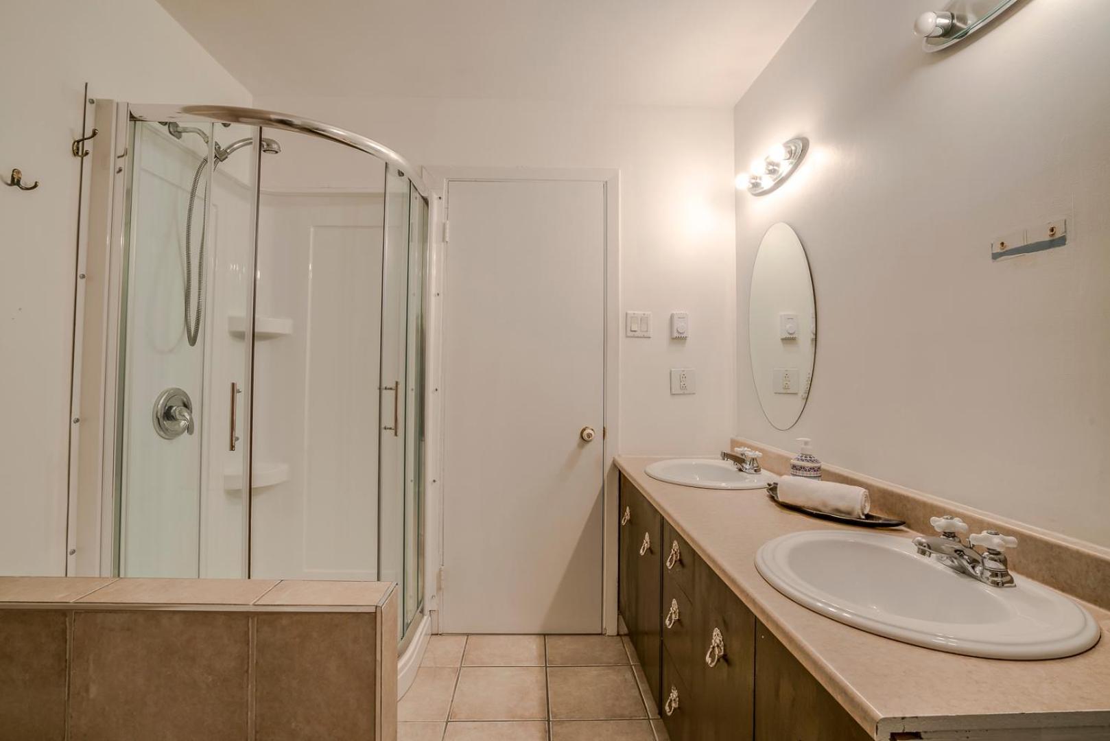 881 L'Appartement Familial Québec Eksteriør bilde